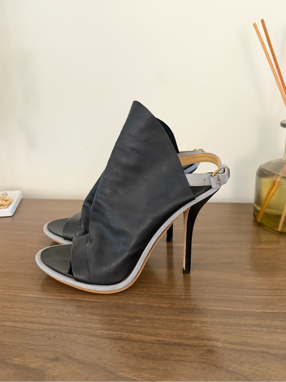 Balenciaga Black Peep-Toe Stiletto Mule with Beige Trim - Picture 2 of 5
